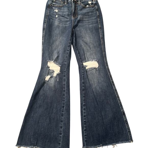 Judy Blue High Waisted Distressed Flare Sz 26 - Picture 1 of 7